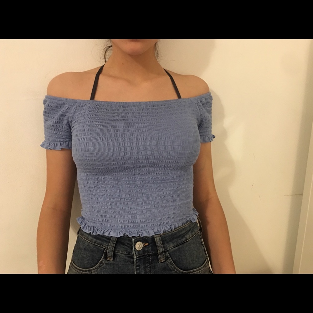 blue off the shoulder crop top
